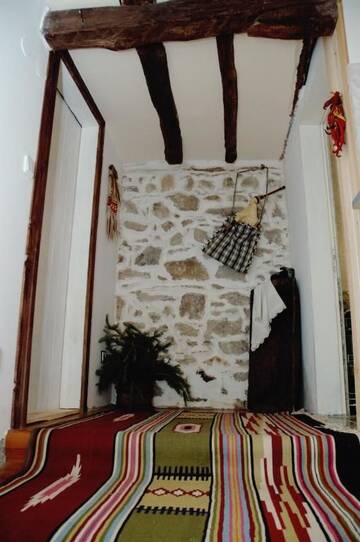 Фото номера Дом с 3 спальнями Дома для отпуска The House in Shipka г. Шипка 34