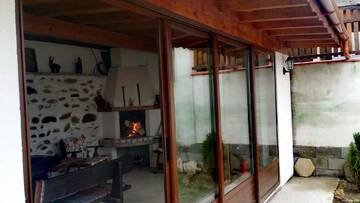 Фото номера Дом для отпуска Дома для отпуска Holiday Home Boyana г. Шипка 10